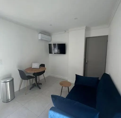 Appt 1 Jardin Parking Apartment *